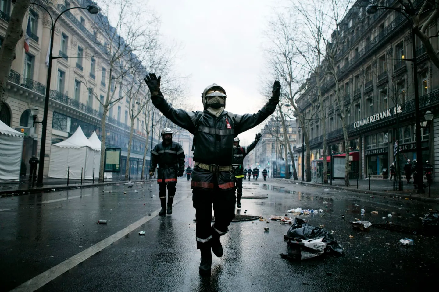 Documentary photography of a bustling city market